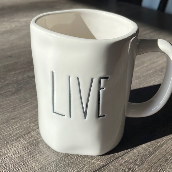 RAE DUNN “LIVE” mug - Picture 2 of 3